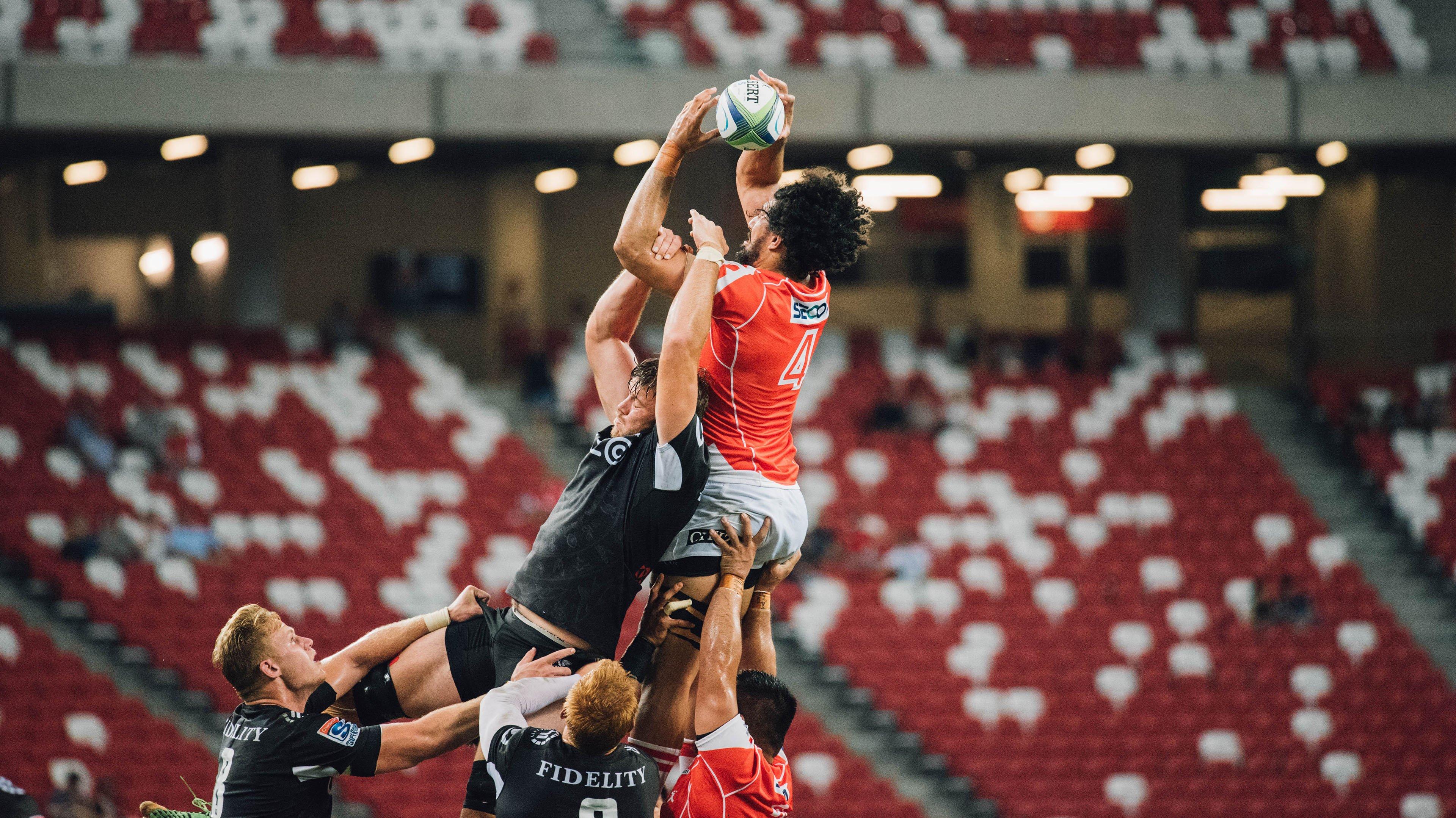 极限运动热潮席卷全球,运动员挑战人类体能新高度