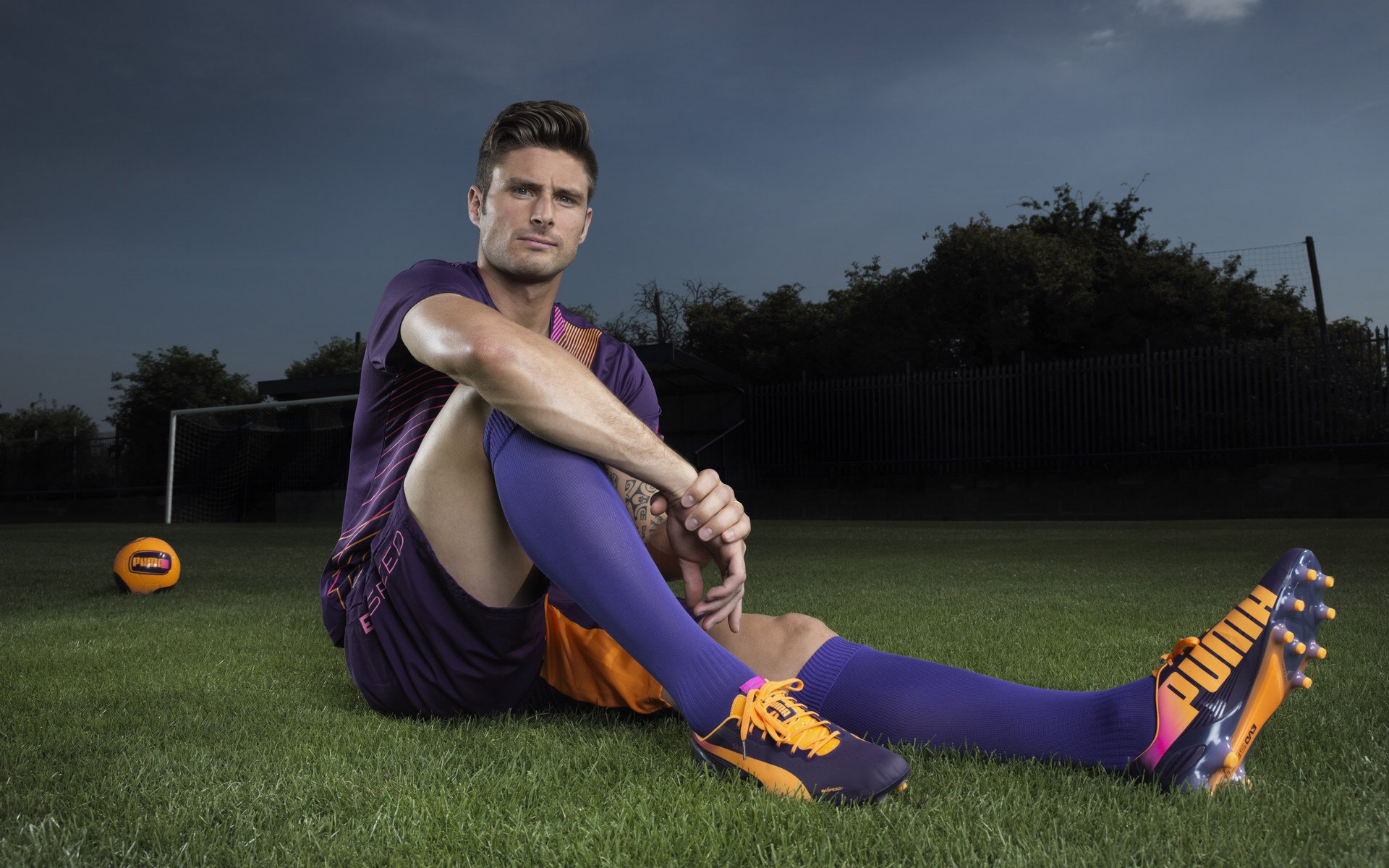 长跑盛宴,城市马拉松赛激情落幕,选手突破极限创佳绩